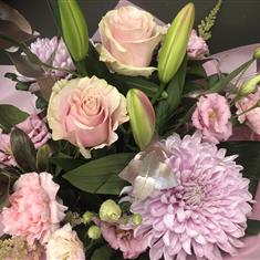 ASCOT  PINK  BOUQUET
