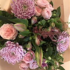 BEAUTIFULLY PINK LUXURY BOUQUET